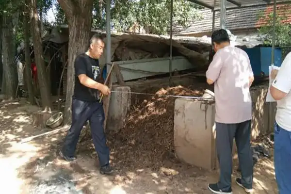 养殖场,养殖场检查,养殖场臭气,