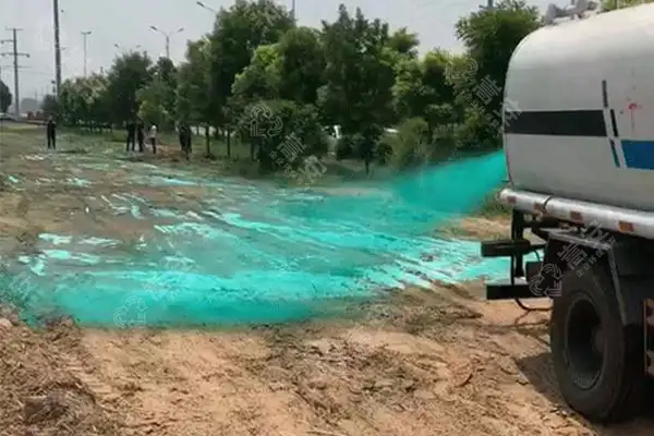 嵩安环保,扬尘抑制剂,扬尘抑制剂原理,扬尘抑制剂效果,扬尘污染,施工工地,